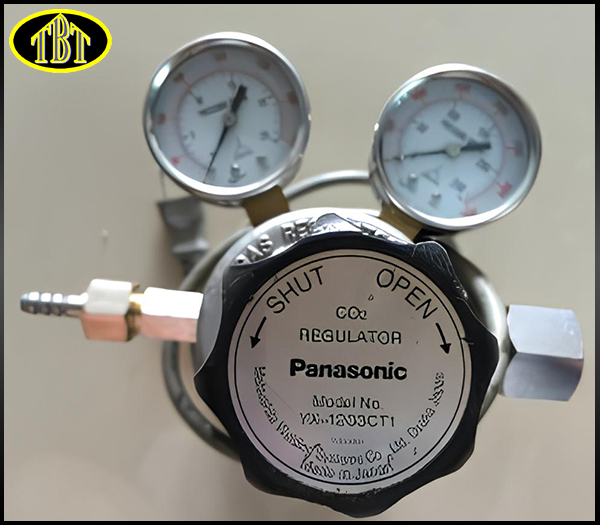 Đồng hồ CO2 Panasonic